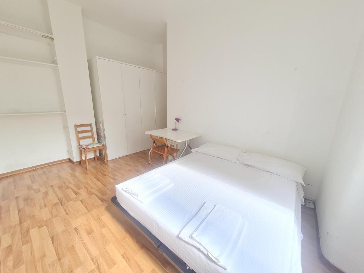 Santa Maria Valle Apartment Milano Exterior foto