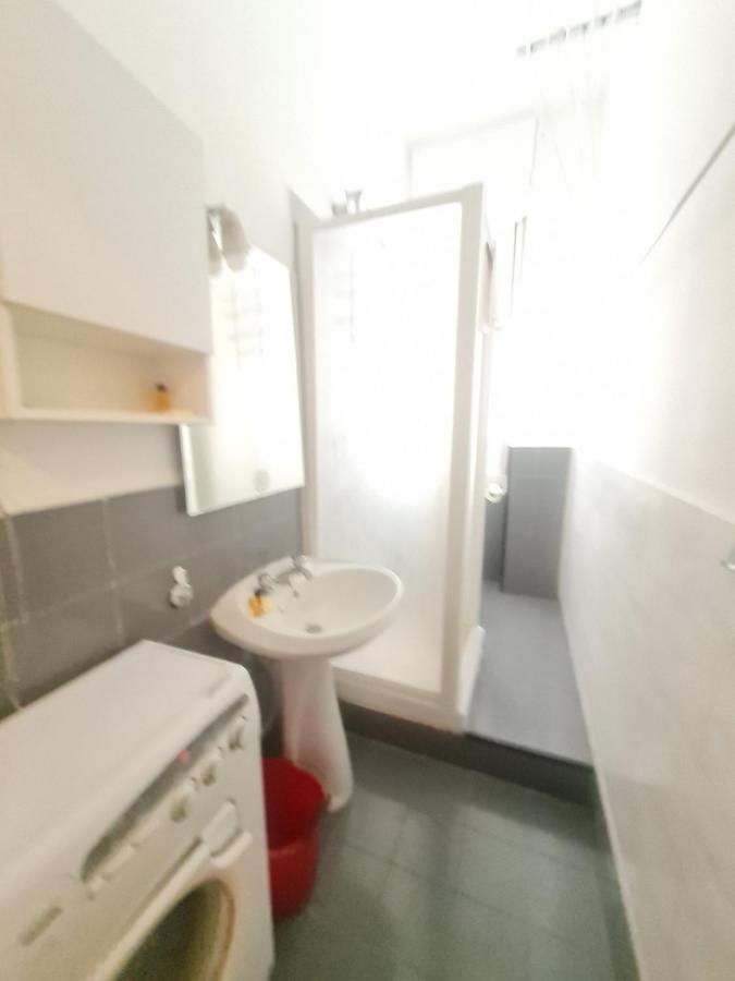 Santa Maria Valle Apartment Milano Exterior foto